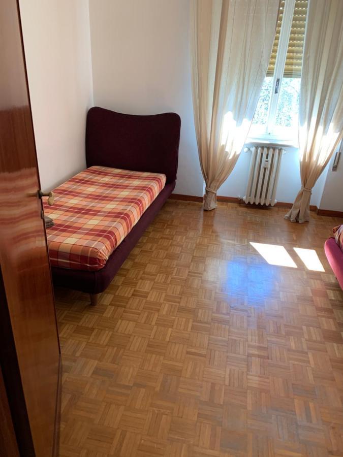 La Casa Di Loris Apartment Леричи Екстериор снимка